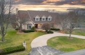 1055 Country Lane